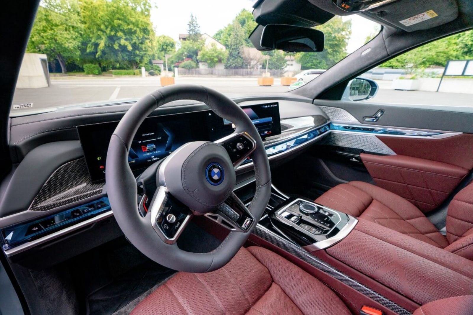 Limousine BMW i7 xDrive 60 (electric) Innenansicht vorne.
